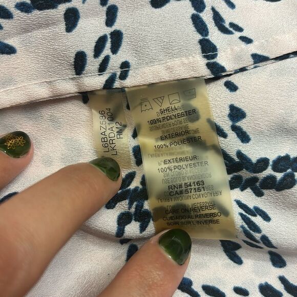 Karl Lagerfeld Paris Printed Button Front Blouse XL - Picture 9 of 9